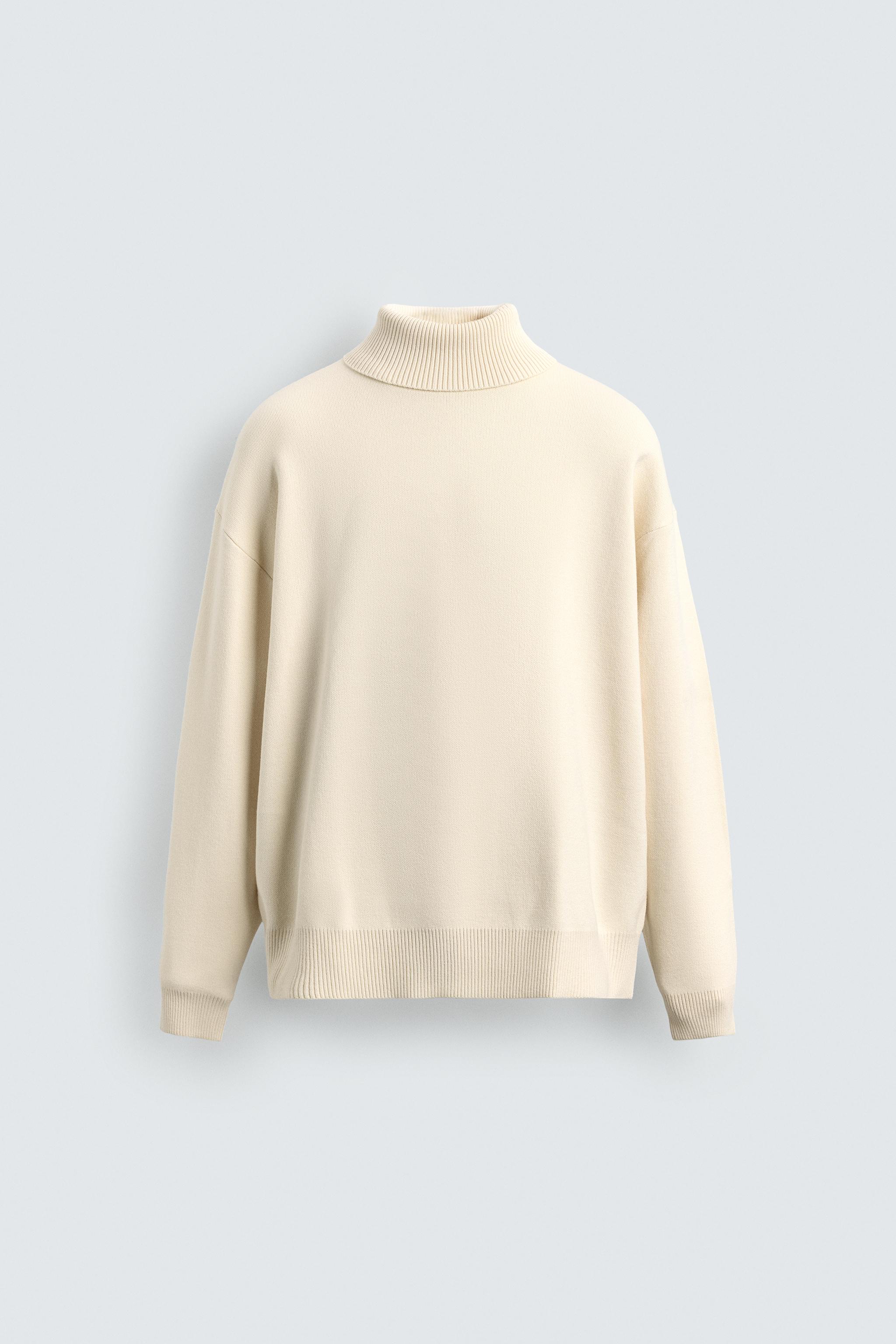 SOFT HIGH NECK SWEATER